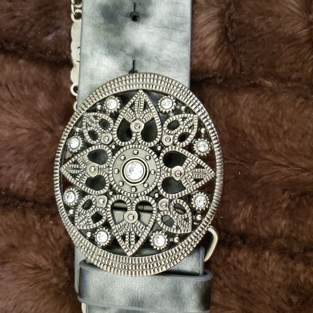 Rolfs ladies belt